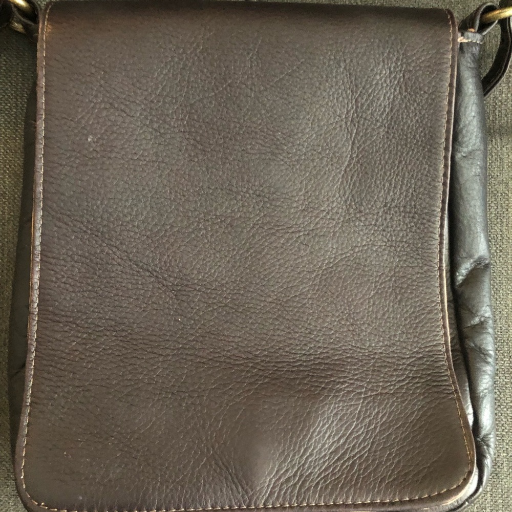 Le Donne Leather Flapover Purse.